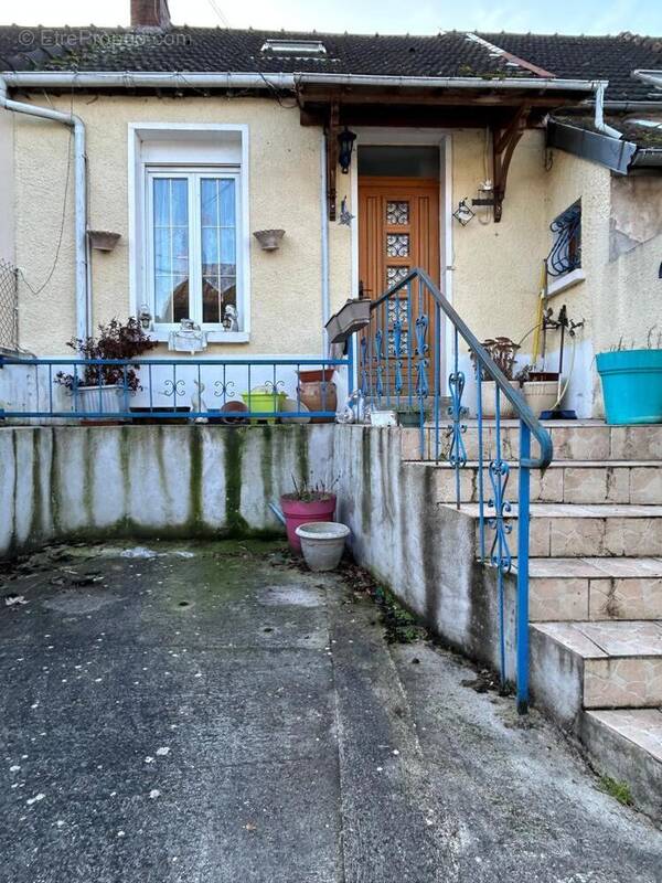 Maison à DORMANS