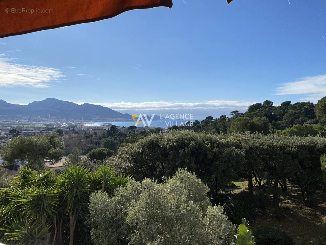Appartement à MARSEILLE-8E