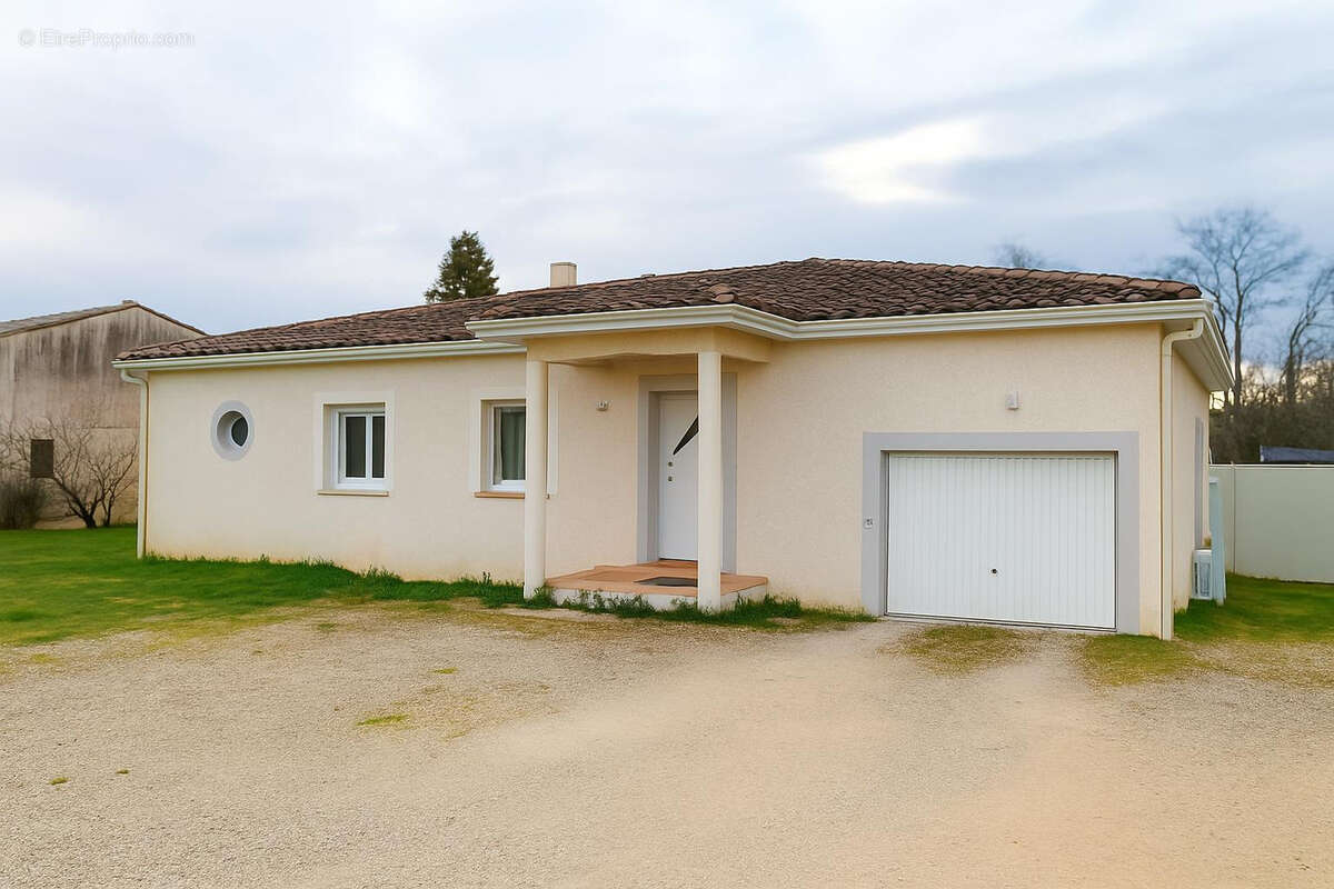 Maison à AUCAMVILLE