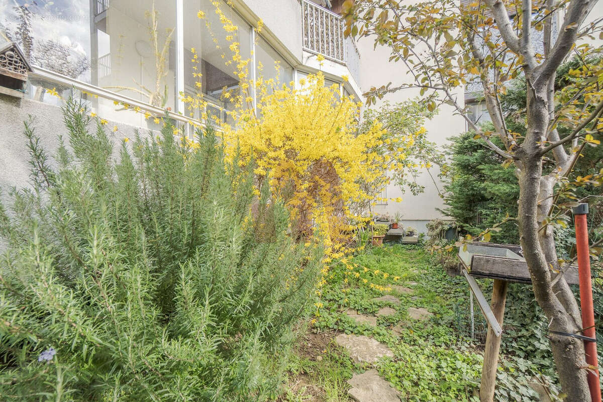Appartement à BRON