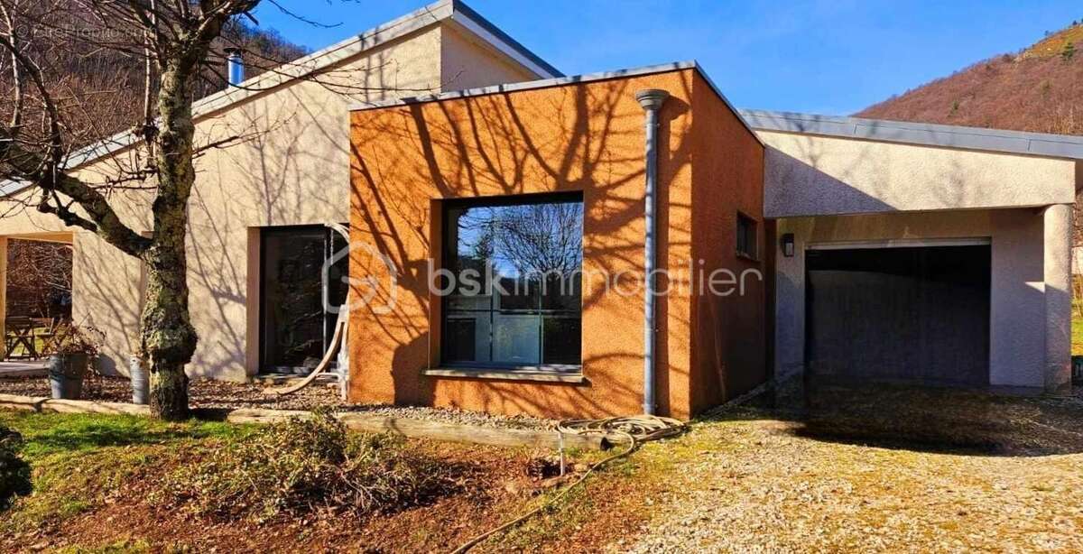 Maison à LABASTIDE-SUR-BESORGUES