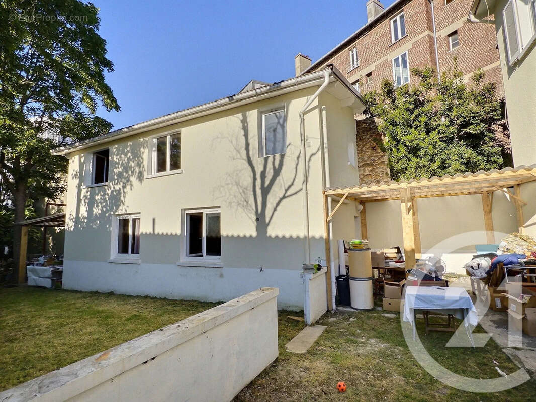 Maison à AULNAY-SOUS-BOIS