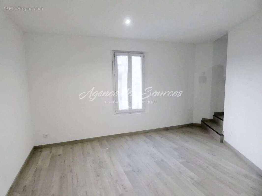 Maison de village + appartement à BRAS - photo 3