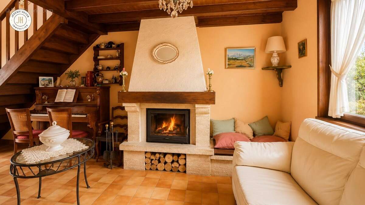 Maison à CHAVANOZ