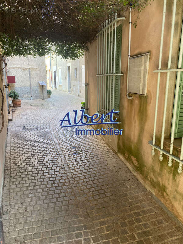 Appartement à LE CASTELLET