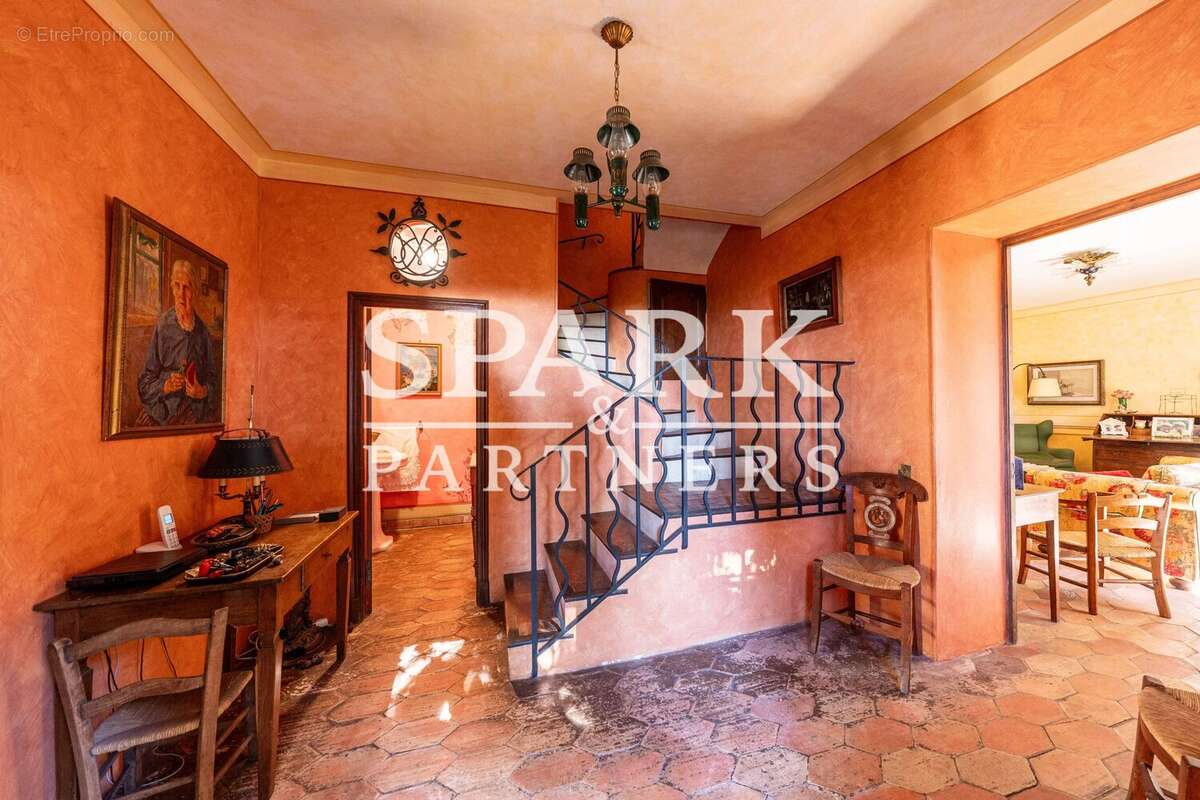 Maison à ROQUEBRUNE-CAP-MARTIN