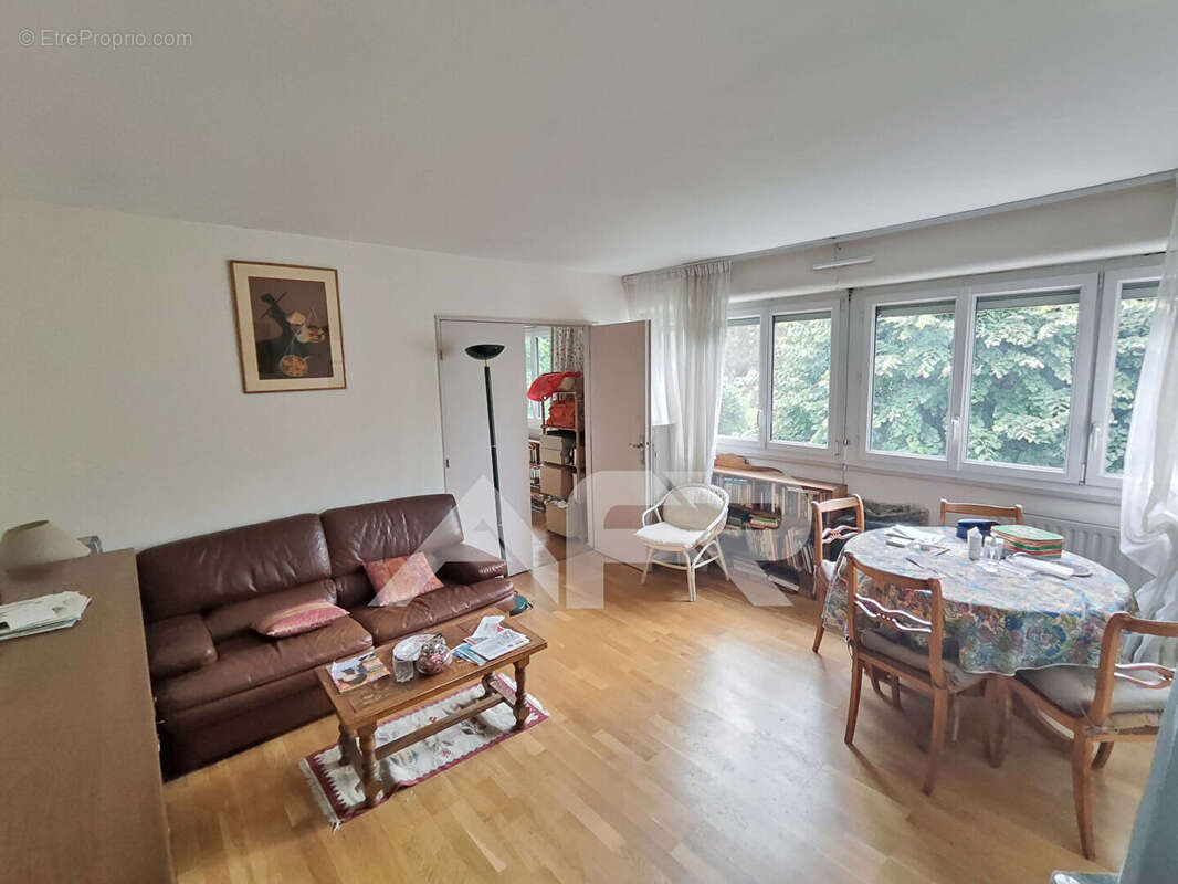 Appartement à CARRIERES-SUR-SEINE