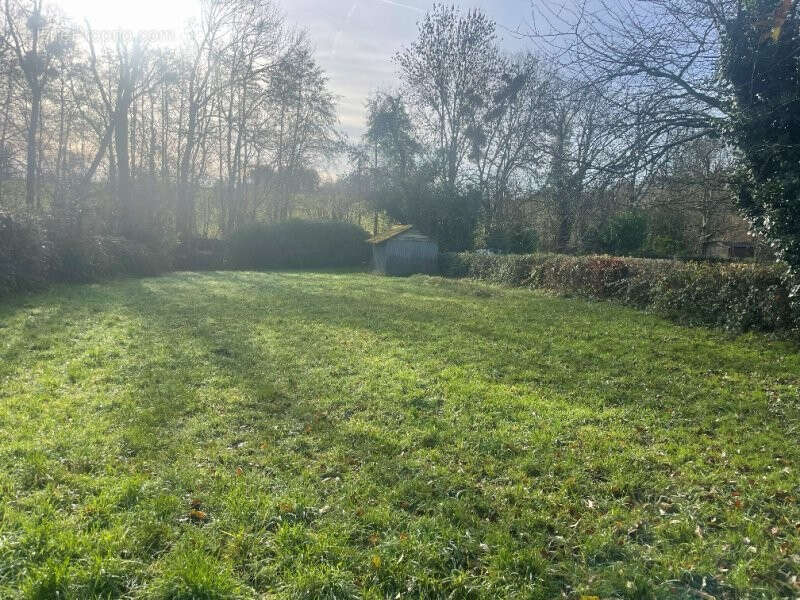 Maison à LA BAZOCHE-GOUET