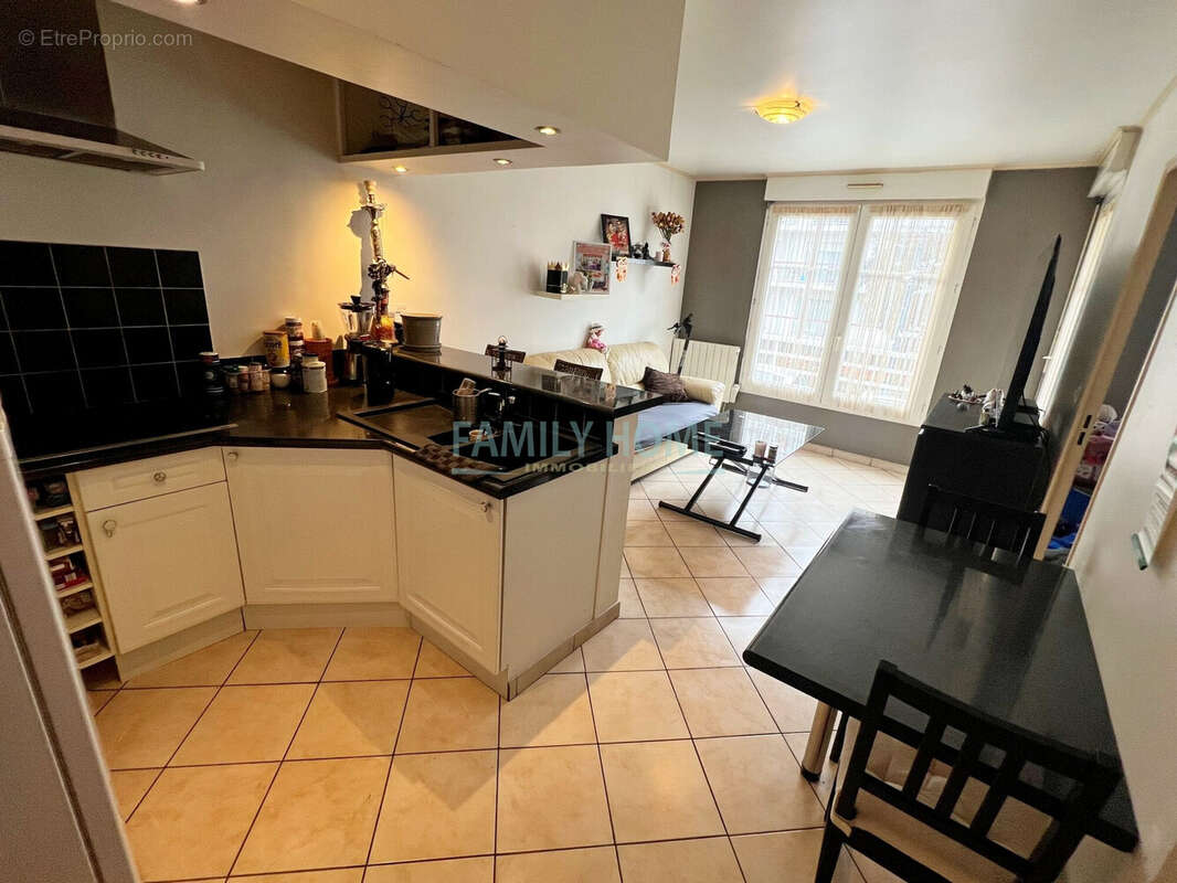 Appartement à LIVRY-GARGAN