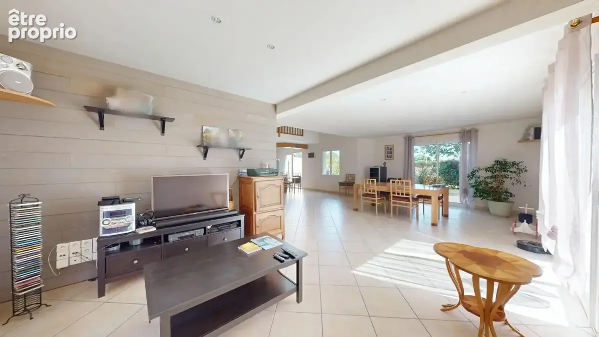 Maison à vendre 8 pièces, 4 chambres à  SAINT MARS LA JAILLE (44) - photo 10