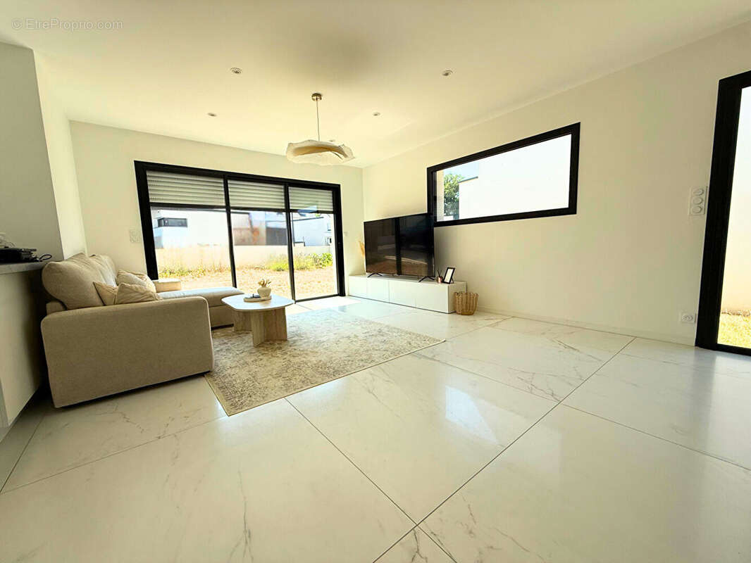 Exclusivité - quéven, maison contemporaine de 2024 aux prestations soignées - photo 3