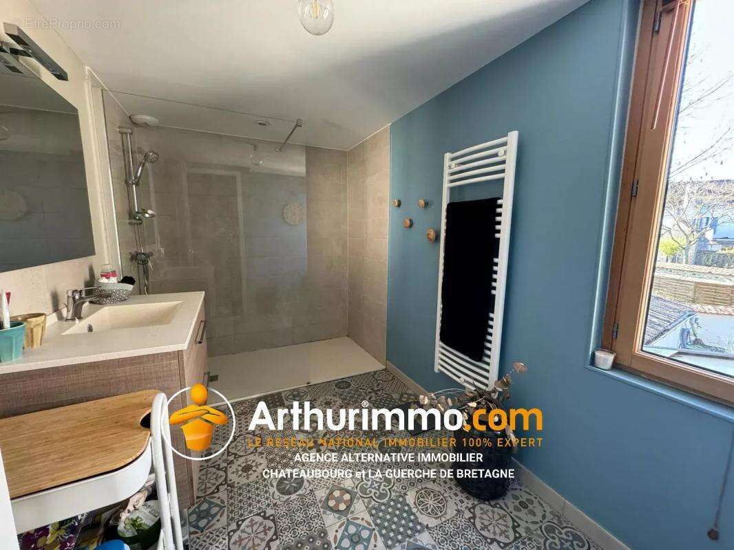 Maison à LA GUERCHE-DE-BRETAGNE