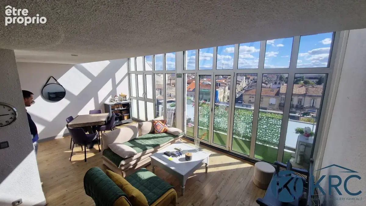 Appartement 4 pièces 71 m² à vendre à Bordeaux (33000) - photo 4