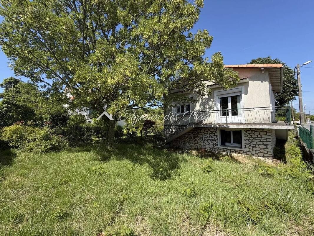 Maison à MESCHERS-SUR-GIRONDE