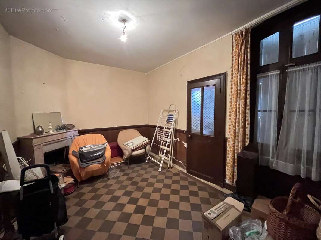 Maison à MONTMORILLON