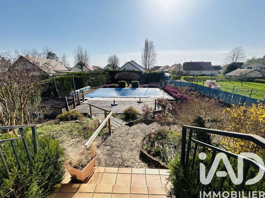 Photo 9 - Maison à DOLE