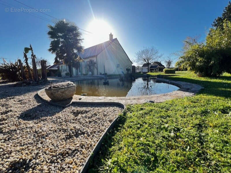Maison à MAZE