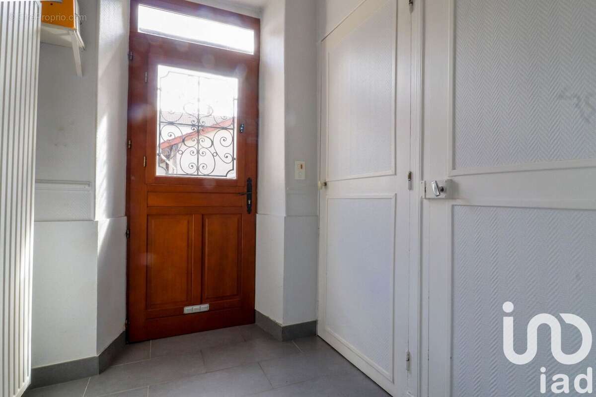 Photo 8 - Maison à SAULX-LES-CHARTREUX