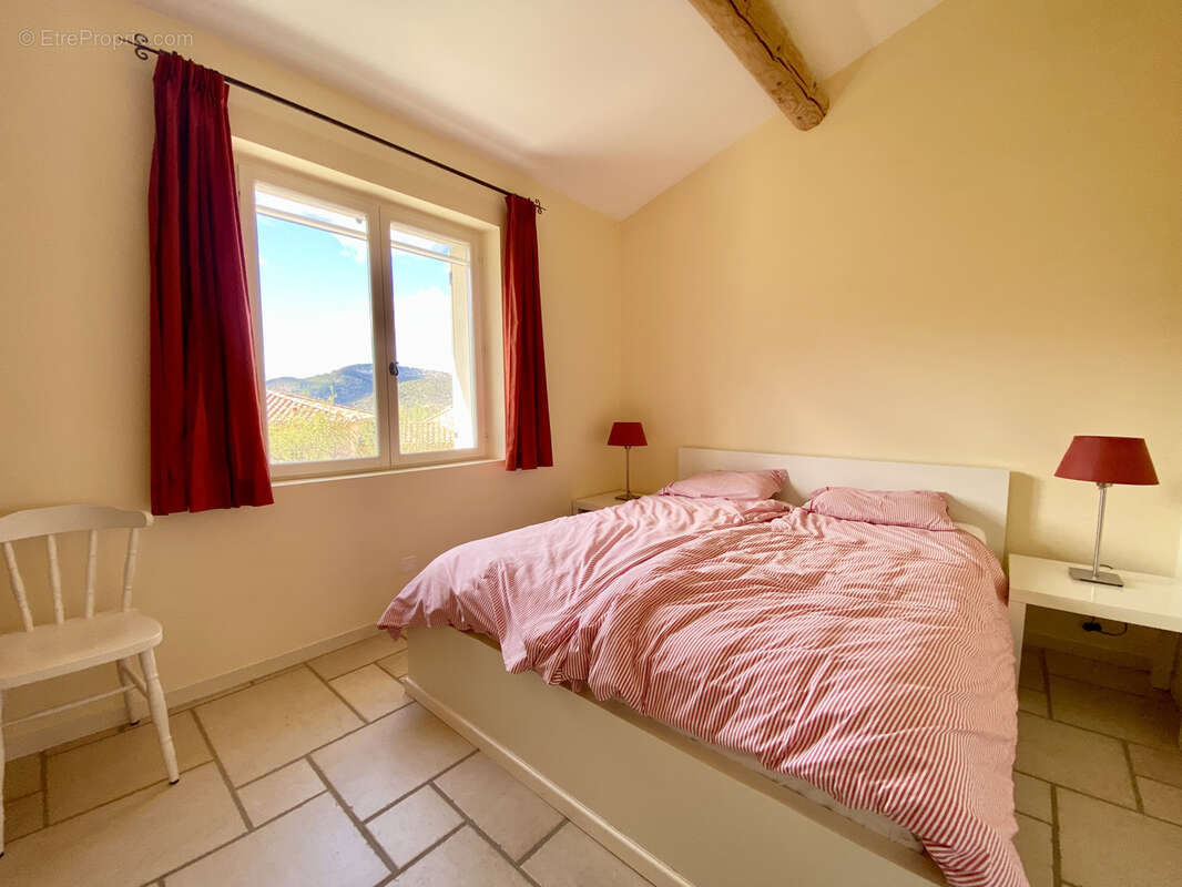 Maison à BUIS-LES-BARONNIES