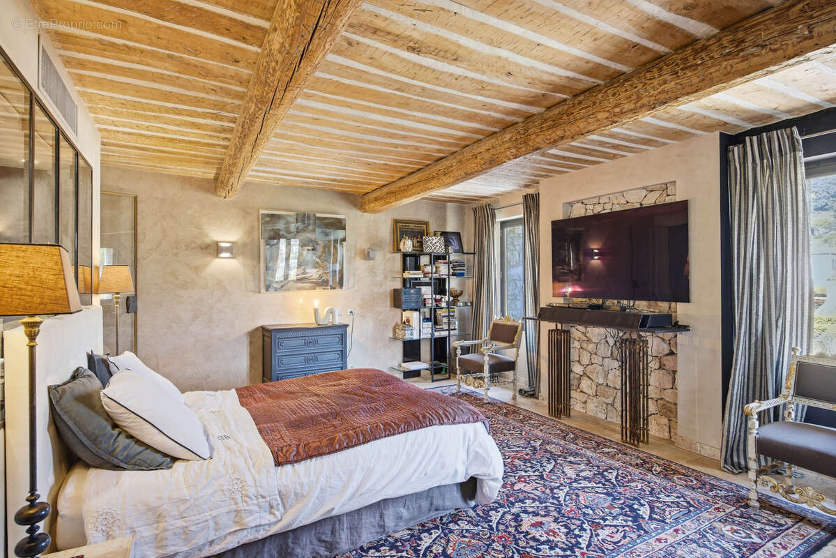 Maison à LA COLLE-SUR-LOUP