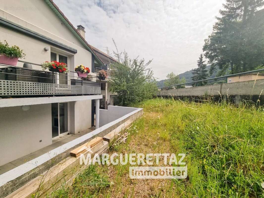 Appartement à LA TOUR