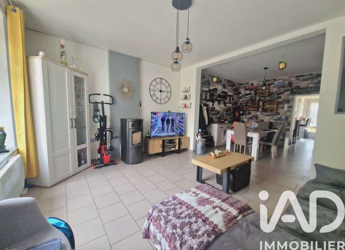Photo 2 - Maison à BRUAY-LA-BUISSIERE