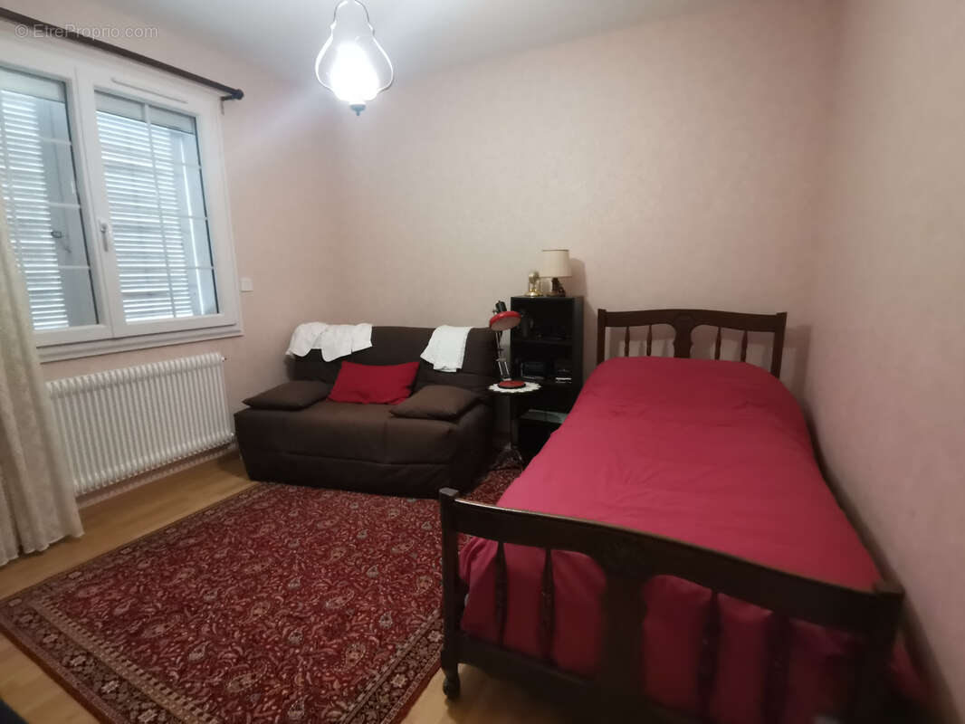 Maison à VAROIS-ET-CHAIGNOT