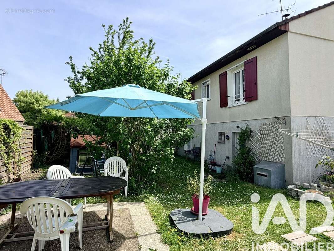 Photo 3 - Maison à SAINT-JEAN-DE-LA-RUELLE
