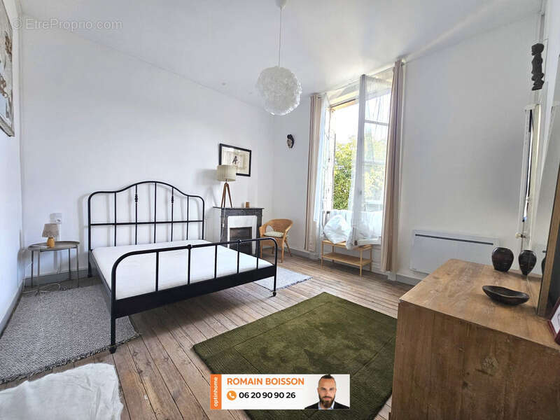 Maison à SAINT-PARDOUX-LA-RIVIERE