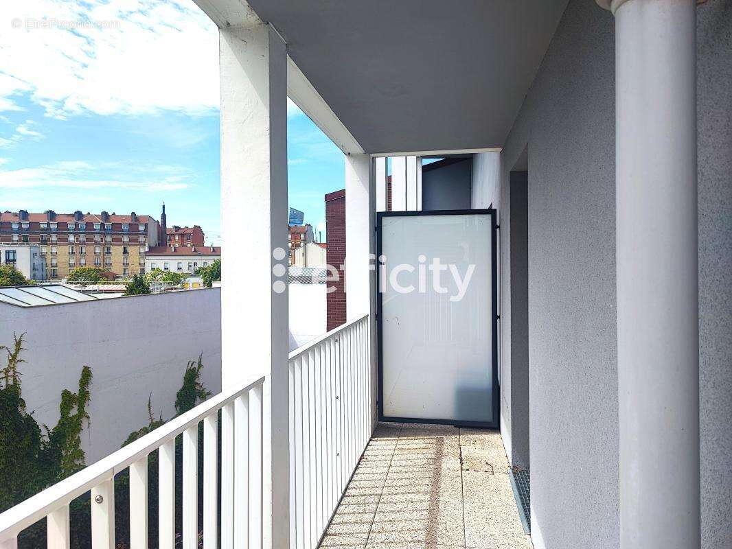 Appartement à IVRY-SUR-SEINE