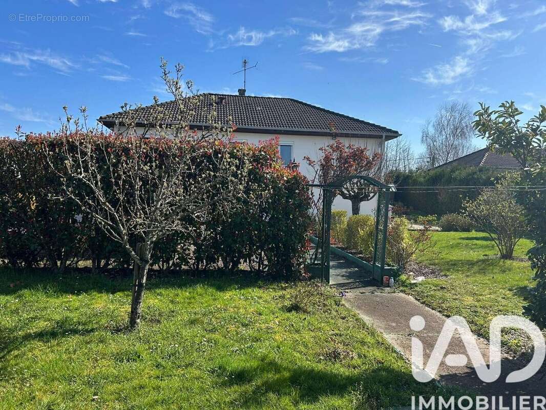 Photo 3 - Maison à VILLERSEXEL