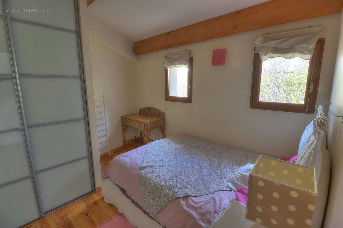 Maison à COURSEGOULES