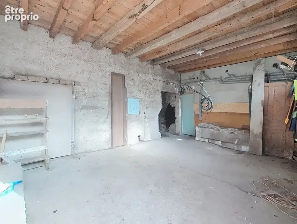 Corps de ferme à rénover au cœur de Cusy - photo 2