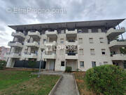 Appartement à CHANTELOUP-LES-VIGNES