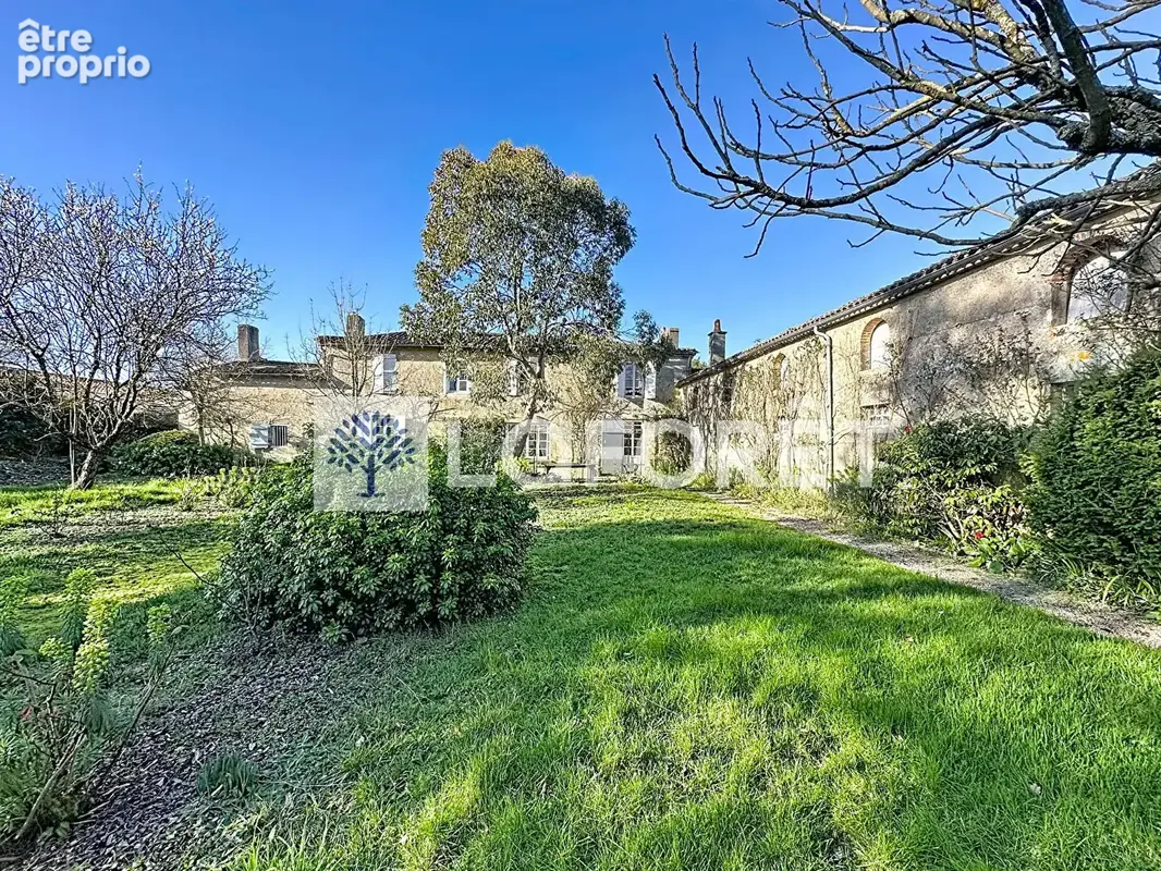 Maison en pierre - Bressuire centre - photo 20