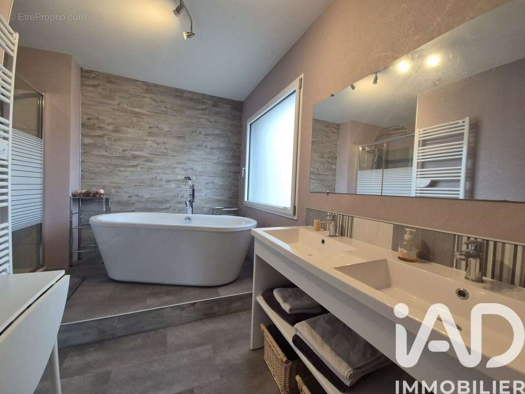 Maison 170 m² à Remereville  - photo 9