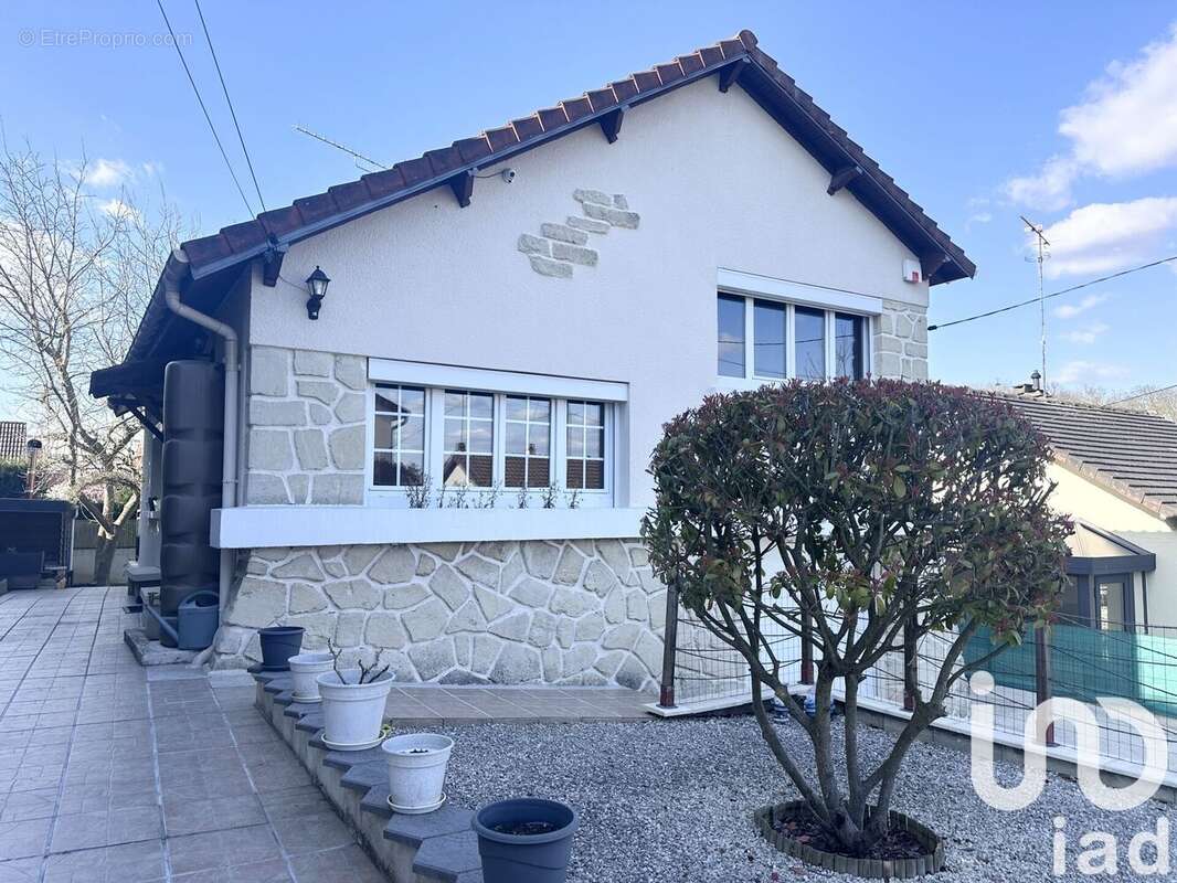 Photo 2 - Maison à GOUSSAINVILLE