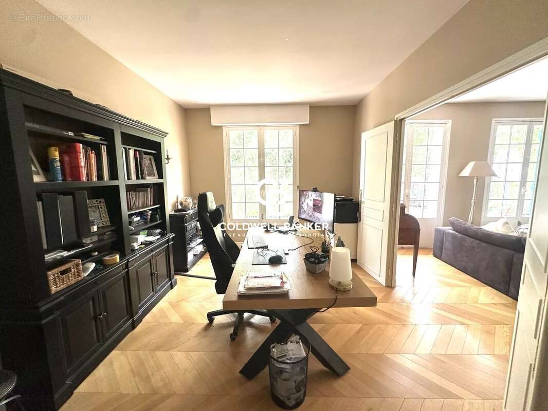 Maison bourgeoise  250 M2 quartier Charmettes - photo 19