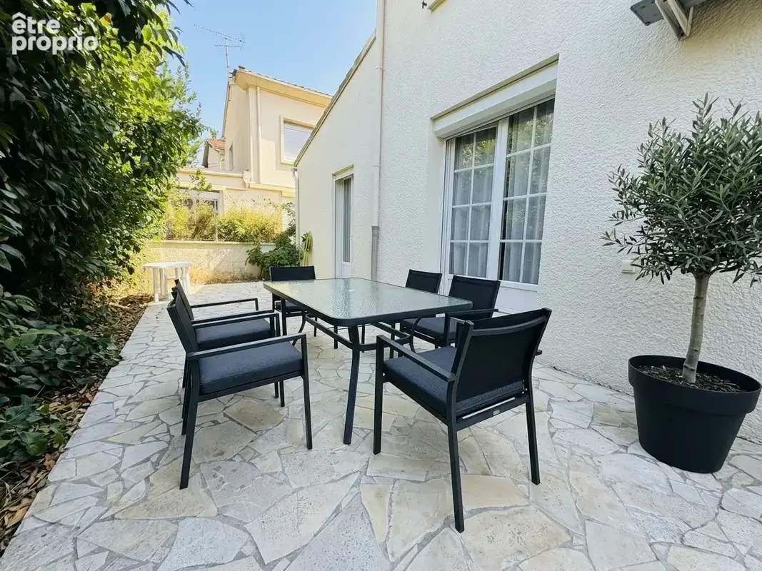 CITE MION - Maison familiale 150 m2 avec suite parentale, garage et jardin - photo 11