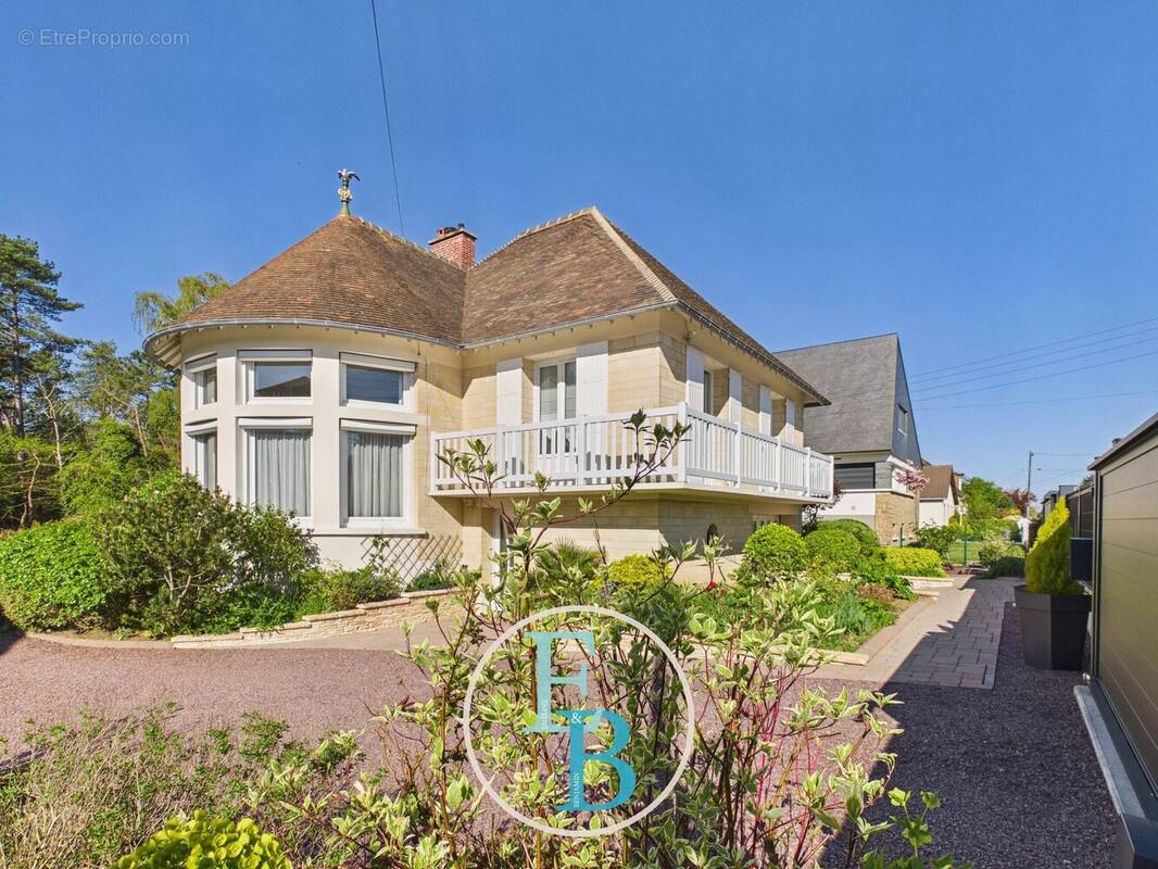 Maison à MERVILLE-FRANCEVILLE-PLAGE