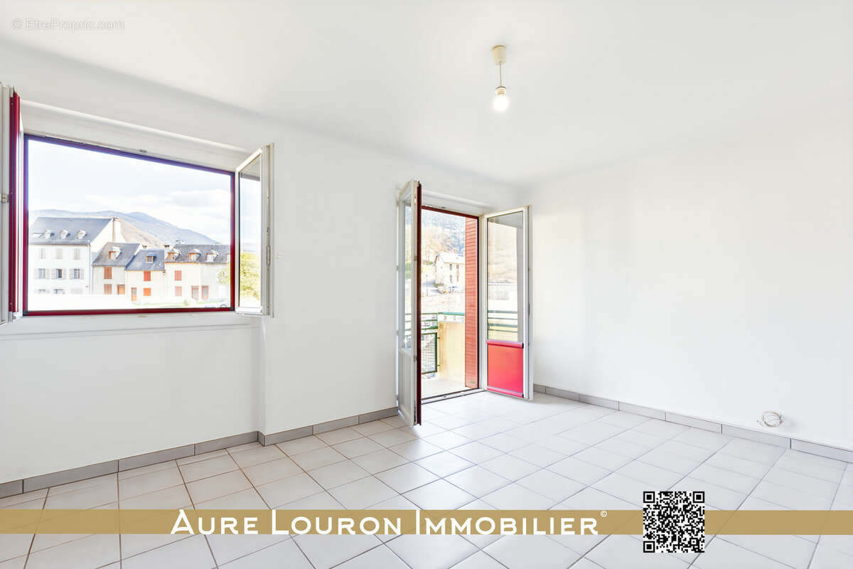 Appartement à ARREAU