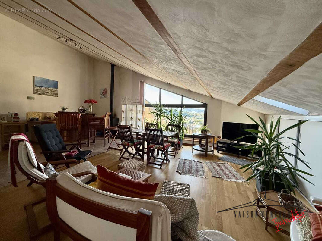 Maison à MIRABEL-AUX-BARONNIES
