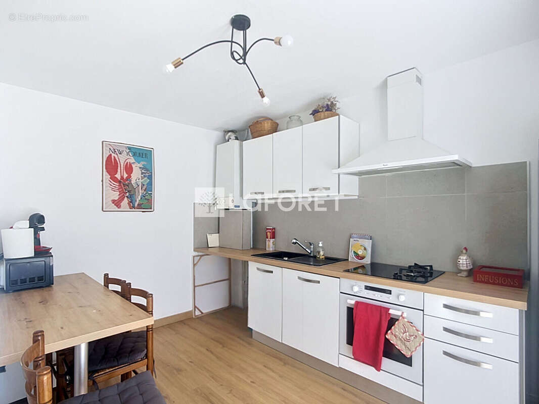 Maison Aubagne 4 pièce(s) 92.21 m2 - photo 4
