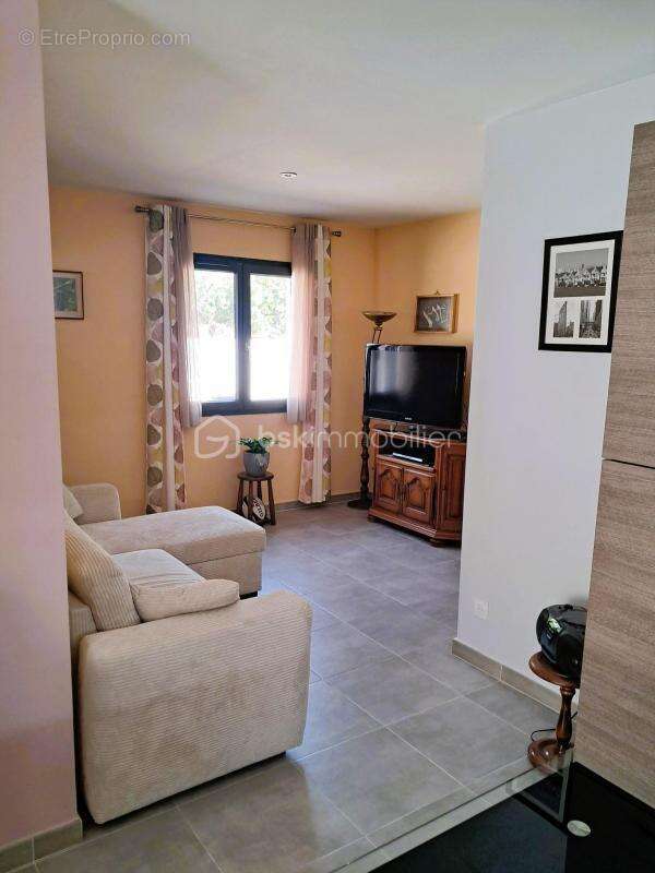 Maison à CAZEDARNES