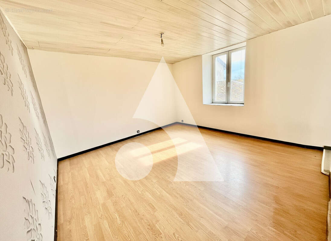 Maison Gondrecourt-Le -Château 3 pièce)s 78 m2 - photo 4