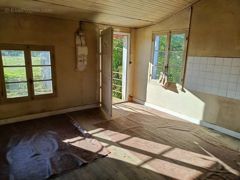 Maison à VILLENEUVE-DE-MARSAN