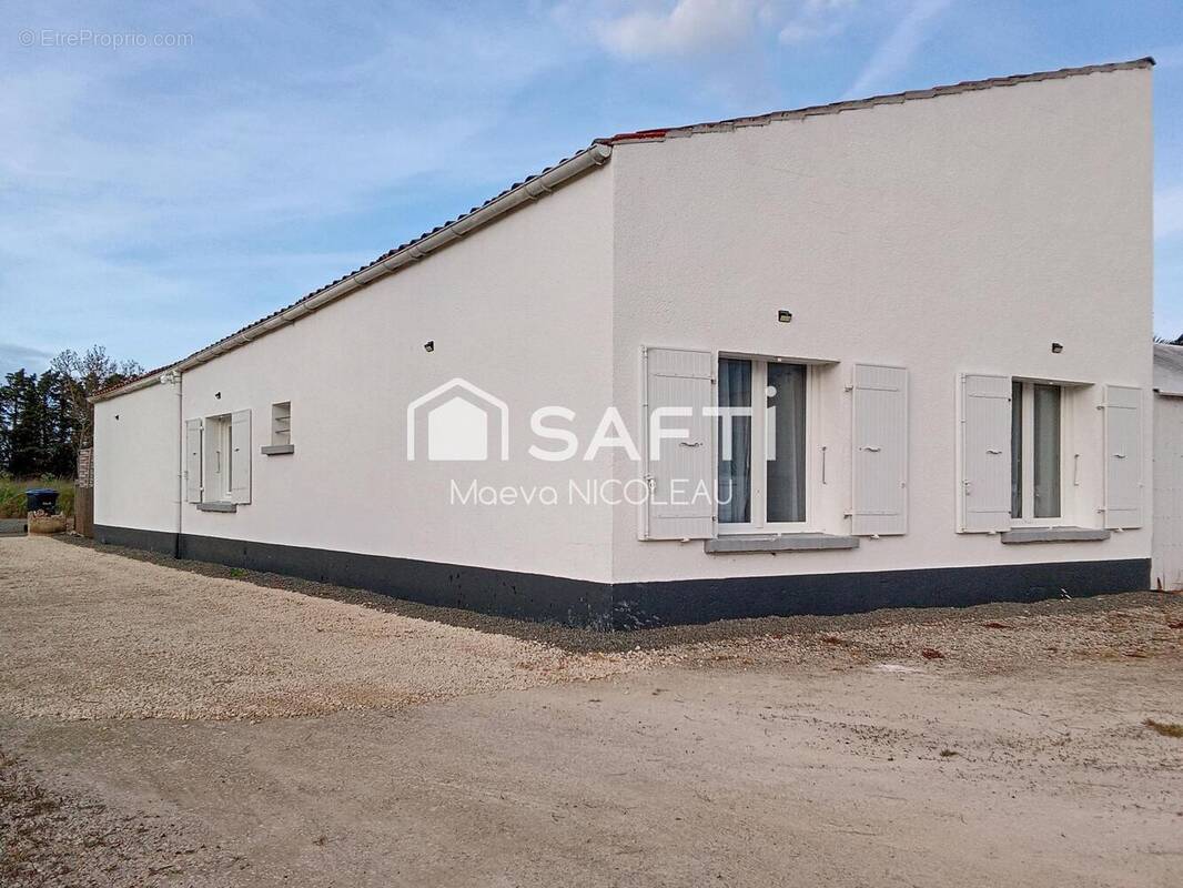 Photo 1 - Maison à ESNANDES