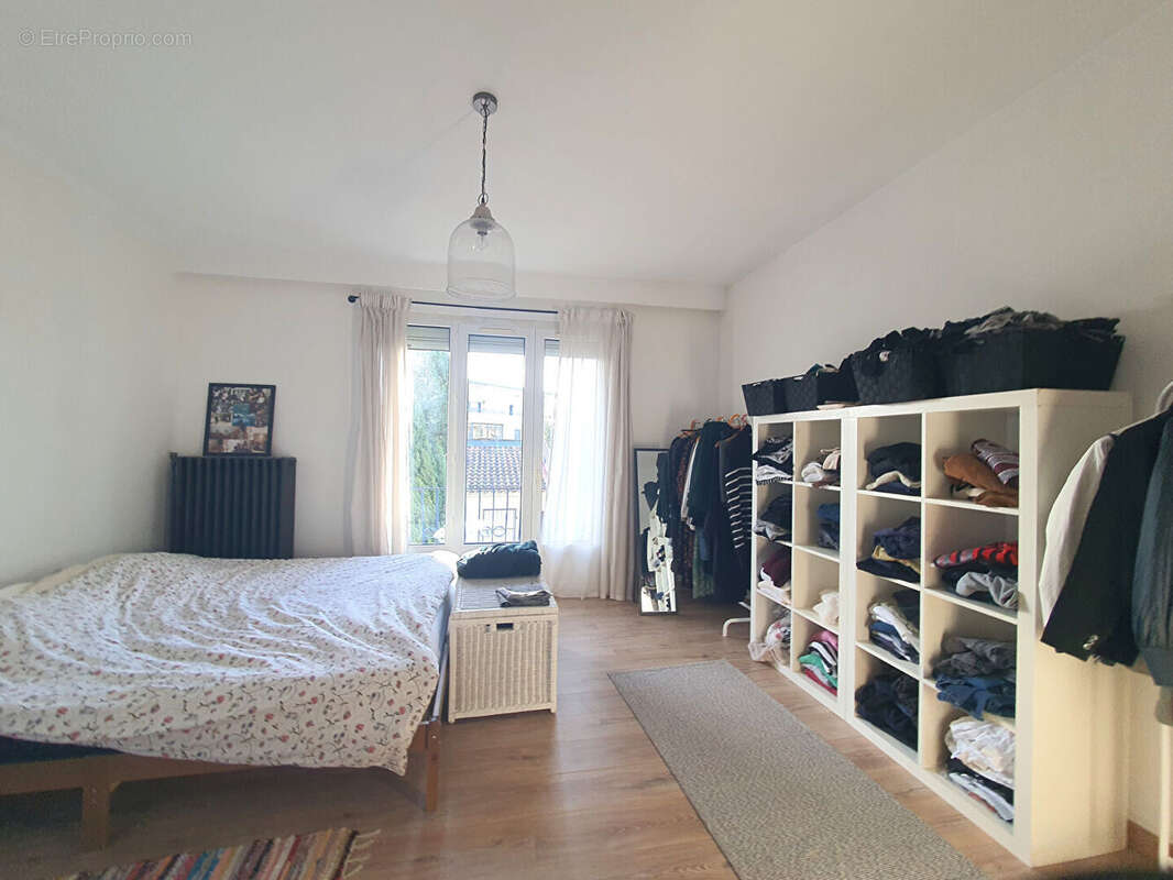 Maison à LES ANGLES