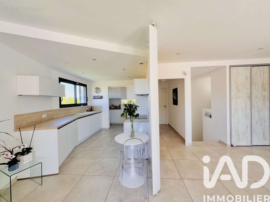 Photo 7 - Maison à FREJUS