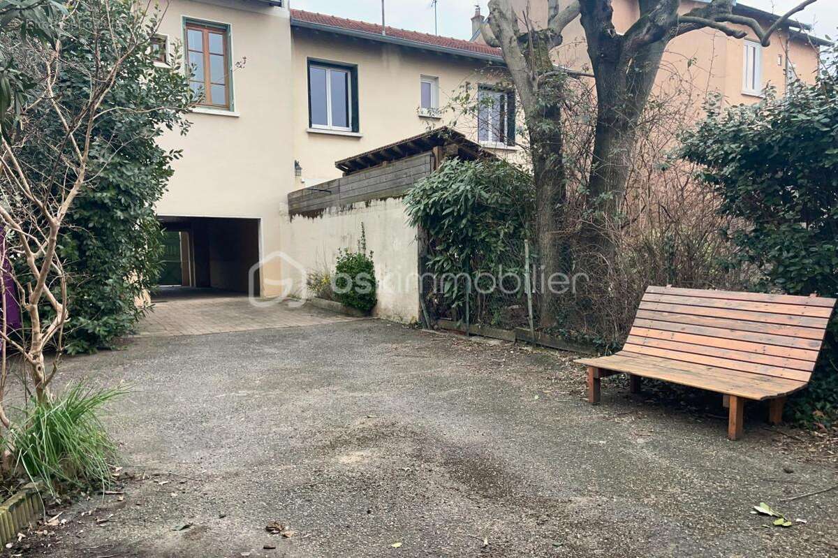 Appartement à VENISSIEUX